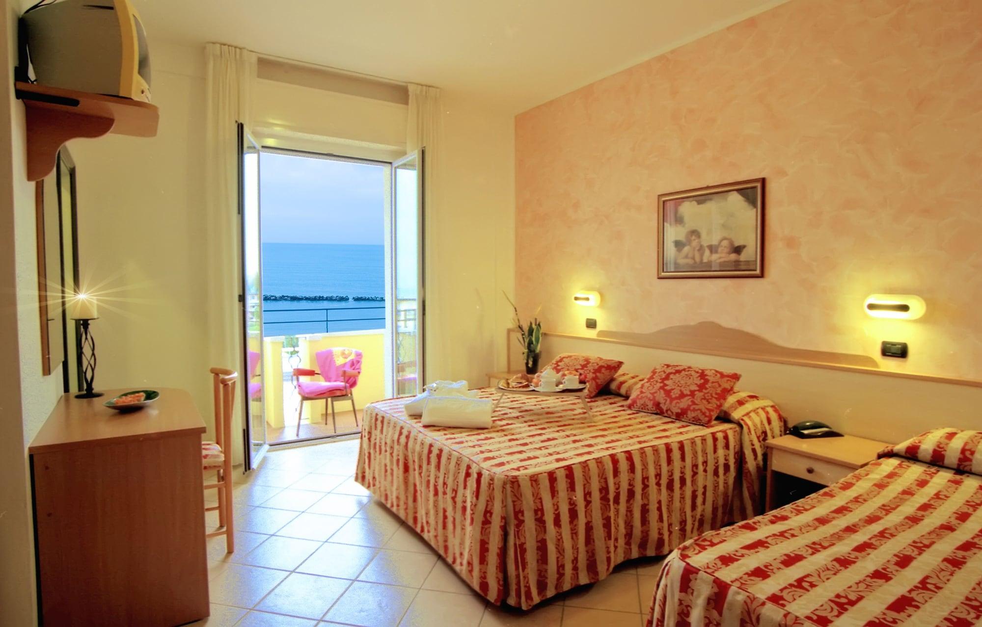 Hotel Palos Rimini Luaran gambar
