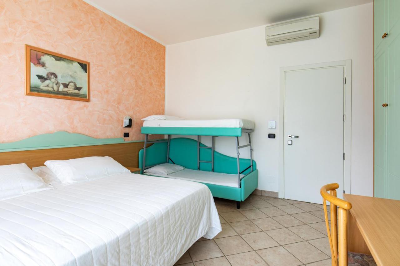 Hotel Palos Rimini Luaran gambar