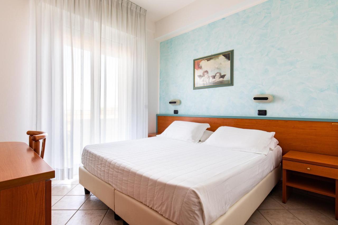 Hotel Palos Rimini Luaran gambar